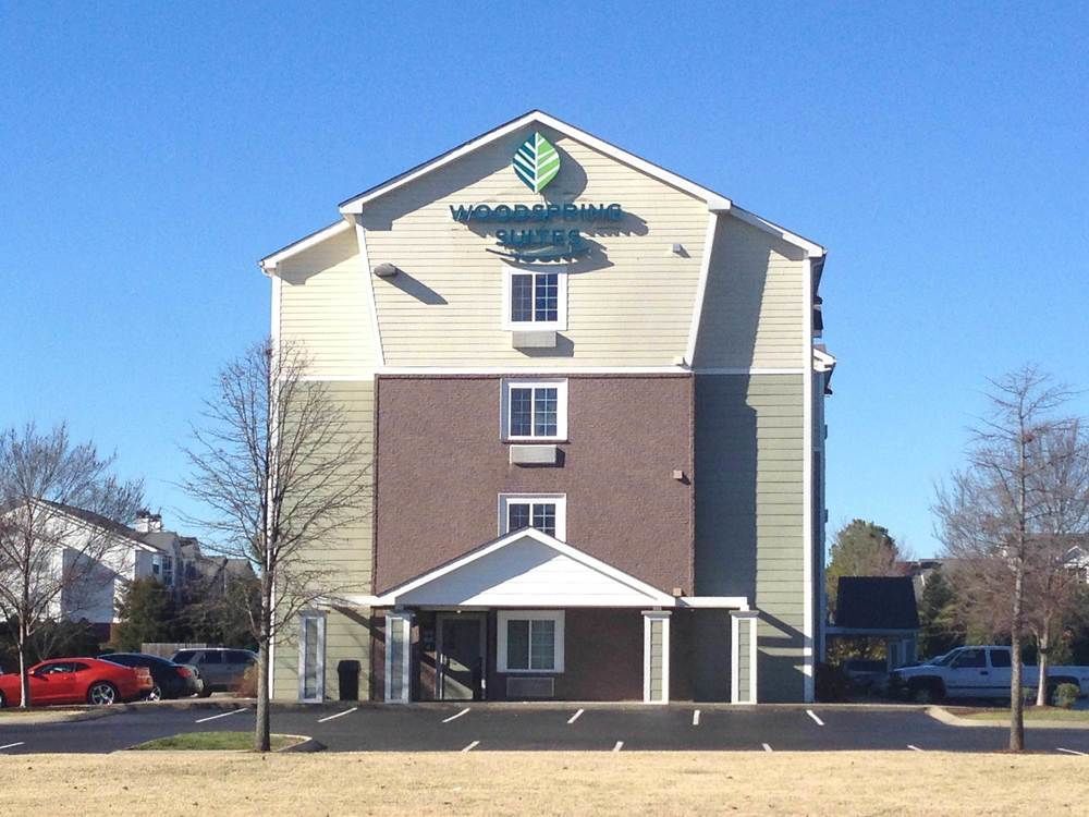 Woodspring Suites Des Moines Pleasant Hill Exterior foto